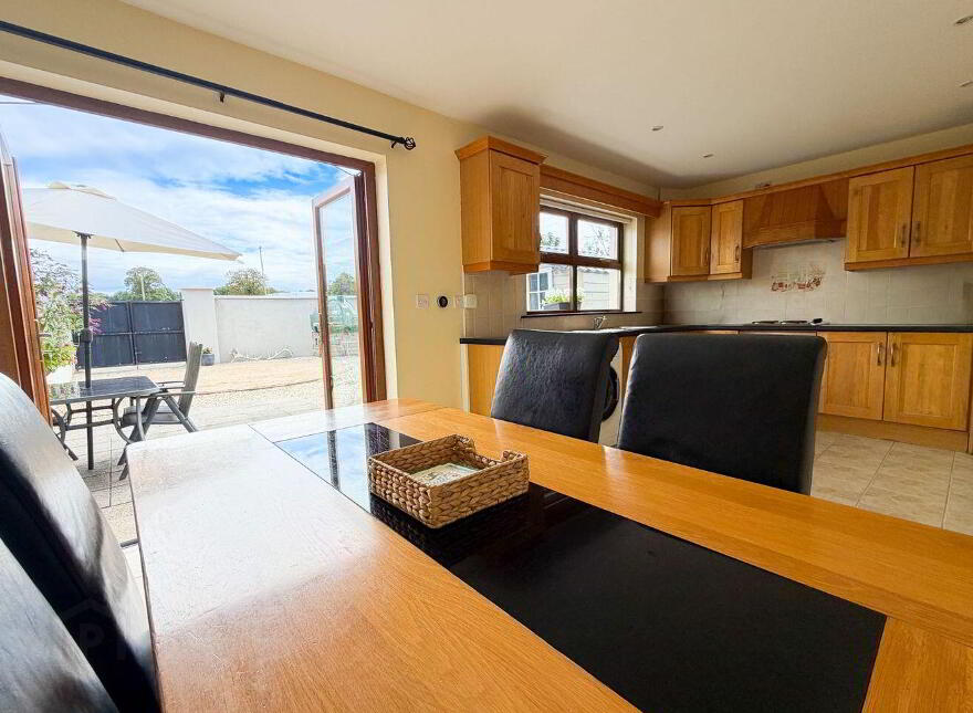 4 Killenure Court, Knockavilla, Cashel, E34K316