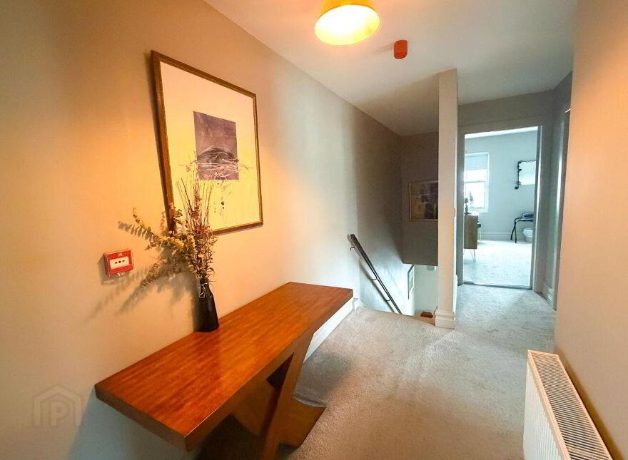 1 Main Street, Cashel, E25W527