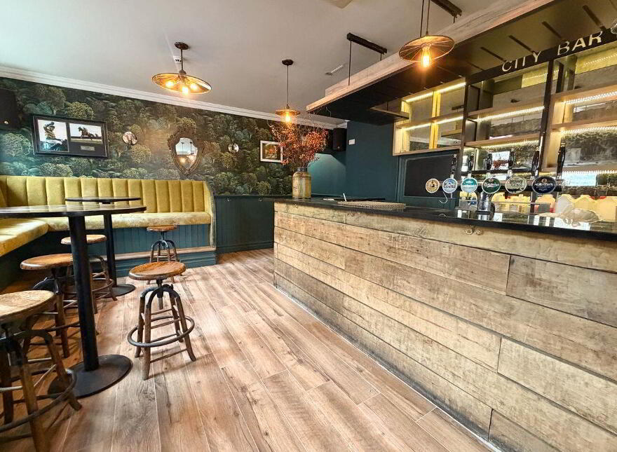 1 Main Street, Cashel, E25W527