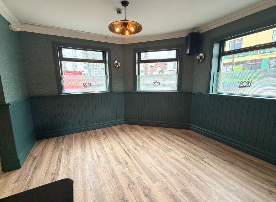 1 Main Street, Cashel, E25W527