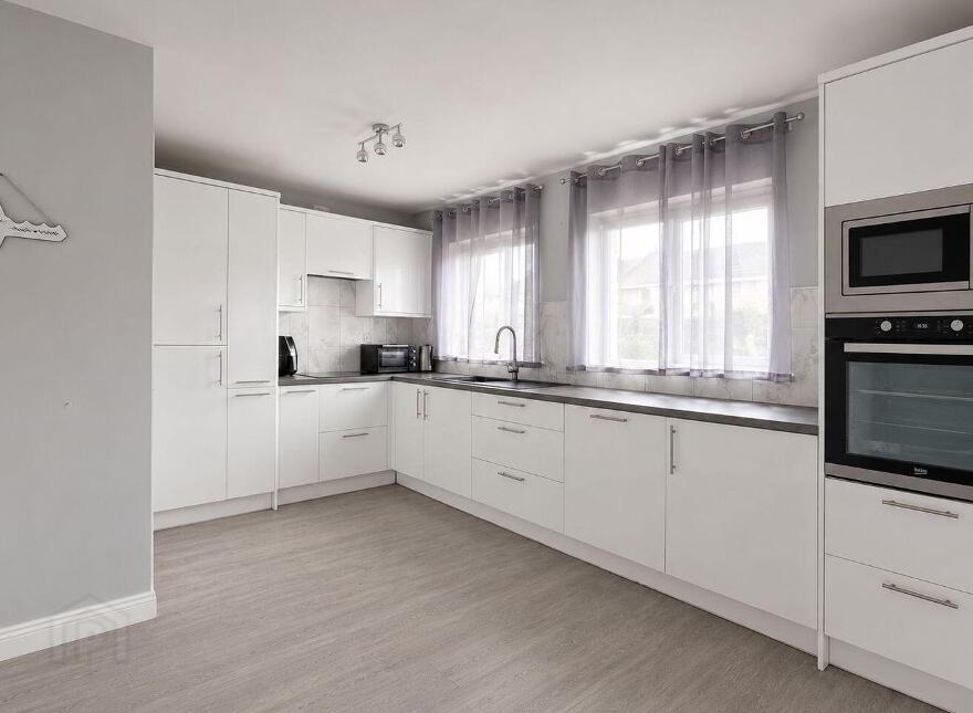 33 Philips Vale, Daingean, R35YY77