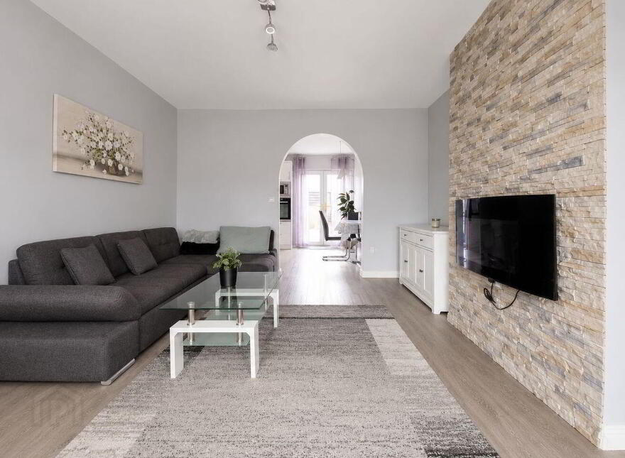 33 Philips Vale, Daingean, R35YY77