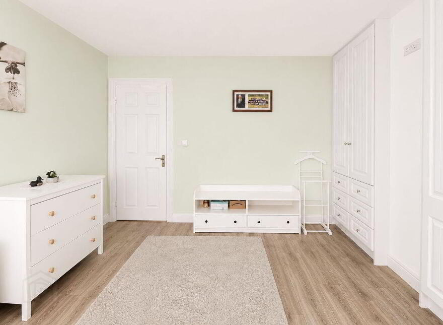 33 Philips Vale, Daingean, R35YY77