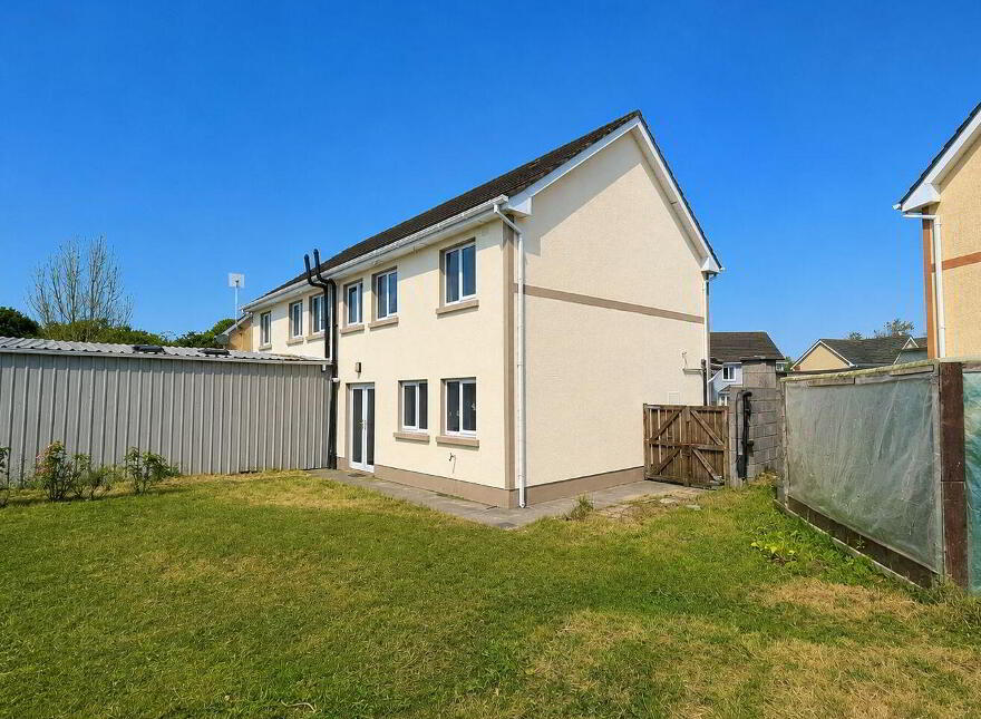 33 Philips Vale, Daingean, R35YY77