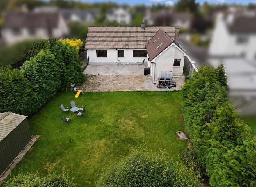 Knockowen Road, Tullamore, R35WC93