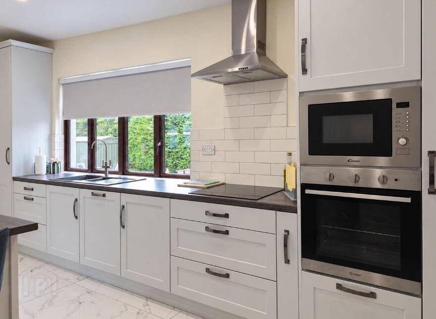 Knockowen Road, Tullamore, R35WC93