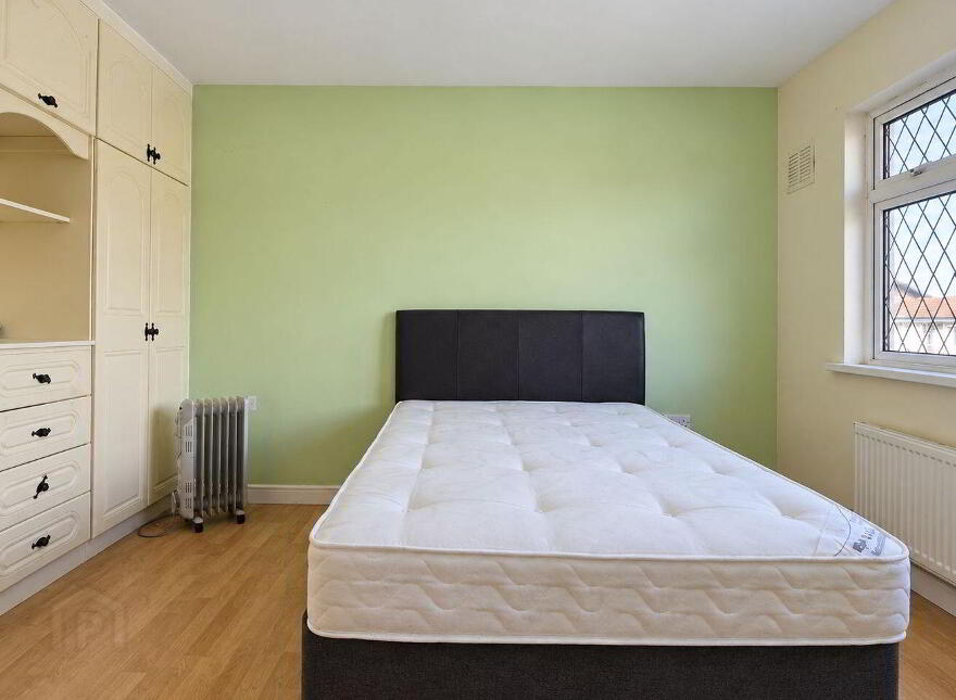 195 Ardan View, Tullamore, R35EK79