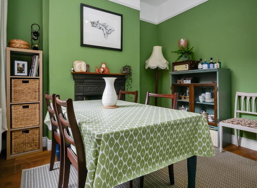 61 Rushfield Avenue, Ormeau Road, Belfast, BT7 3FP