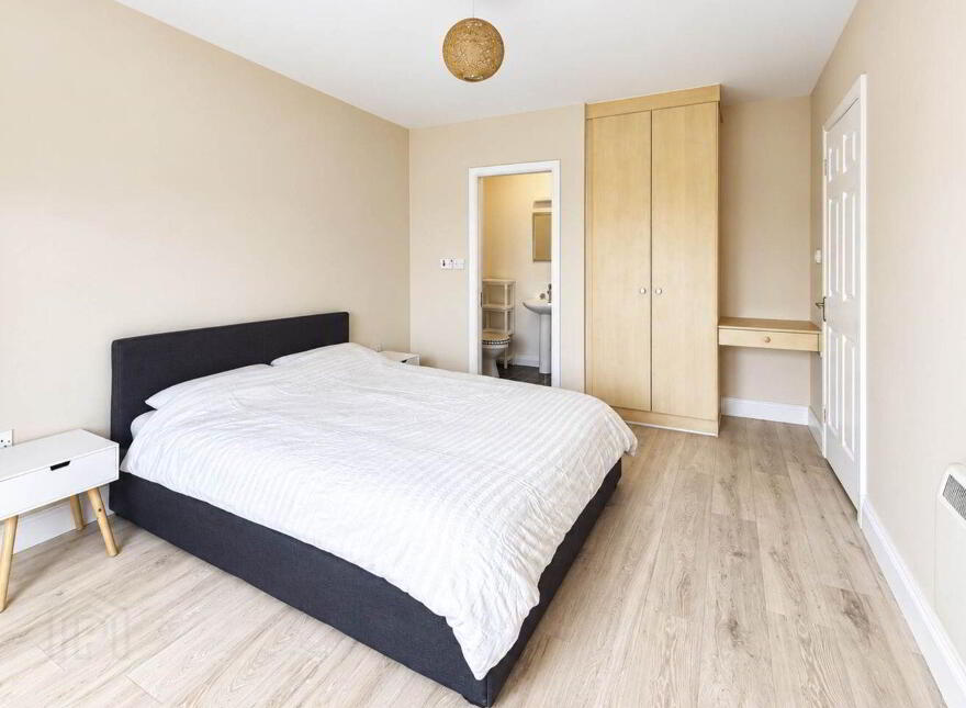 26 An Ghleann, Bruach Na Habhainn, Quin Road, Ennis, V95T298