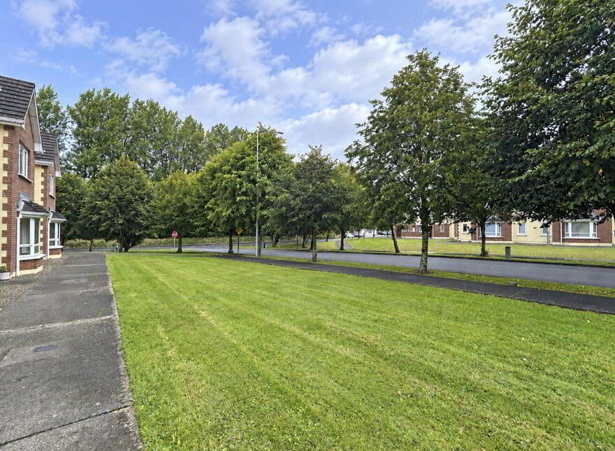 26 An Ghleann, Bruach Na Habhainn, Quin Road, Ennis, V95T298