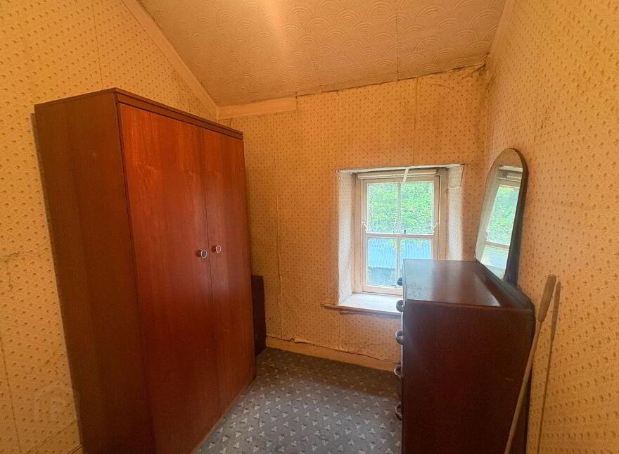 5 Riverview Terrace, New Road, Ennistymon, V95D5F9