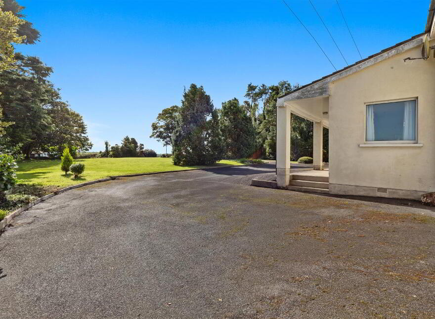 281 Killaughey Road, Donaghadee, BT21 0LY