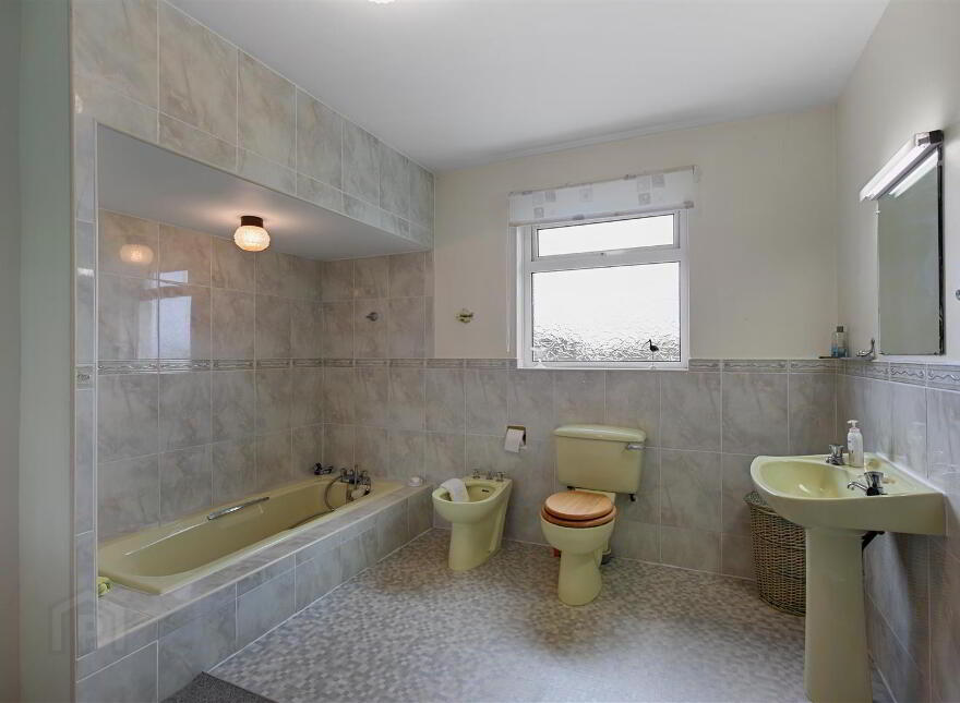 281 Killaughey Road, Donaghadee, BT21 0LY