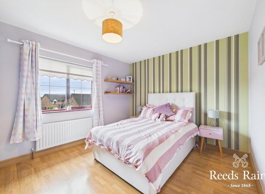8 Highfields Avenue, Lisburn, BT28 3GE