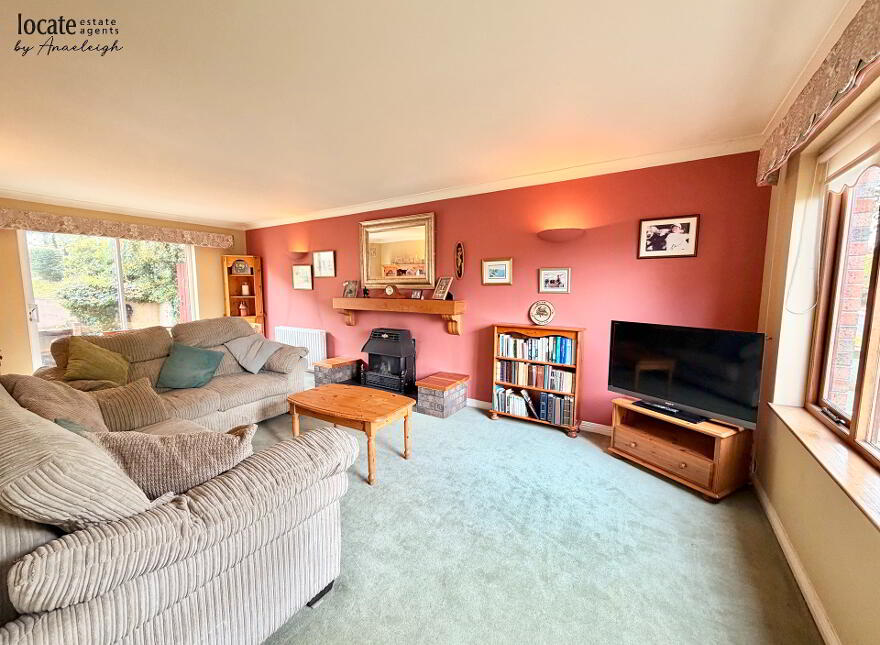 24 Clearwater, Limavady Road, Waterside, Derry, BT47 6BE