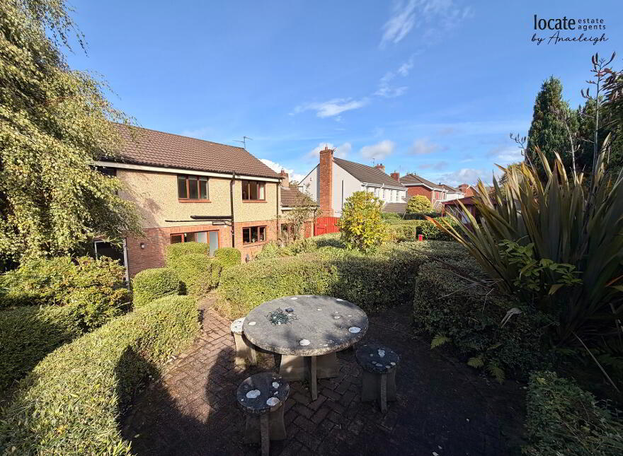 24 Clearwater, Limavady Road, Waterside, Derry, BT47 6BE