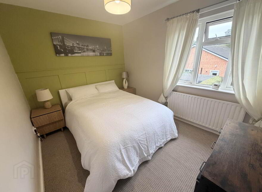 20 Minnowburn Drive, Belfast, BT8 7QJ