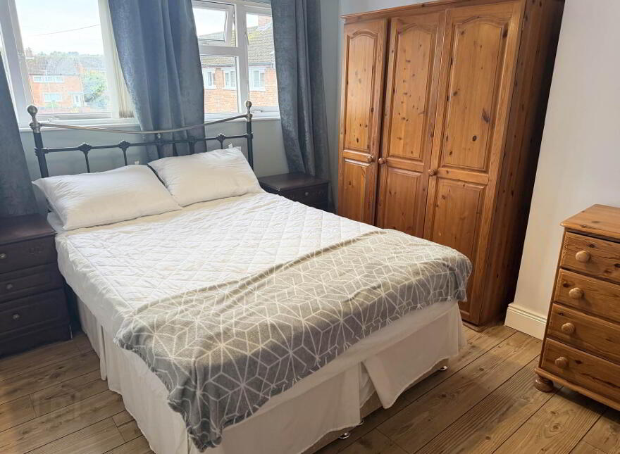 20 Minnowburn Drive, Belfast, BT8 7QJ