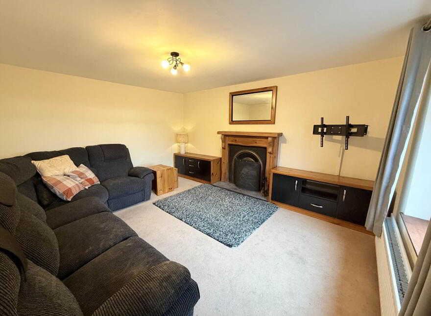 7 Castlerainey Road, Crossgar, Downpatrick, BT30 9DP