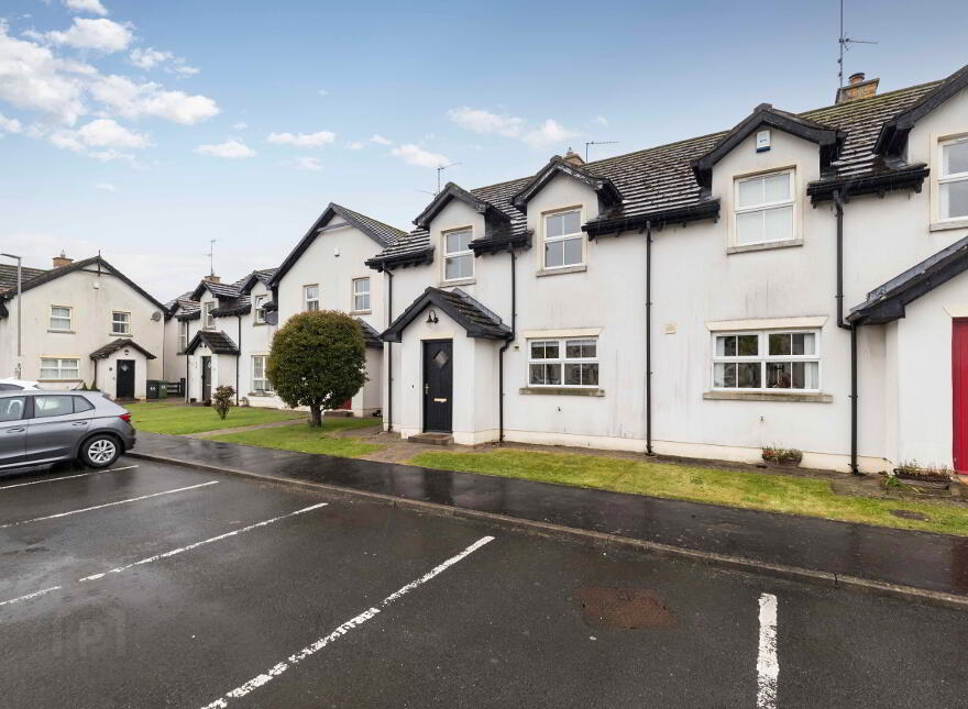 15 Iveagh Court, Blackskull, Dromore, BT25 1SF