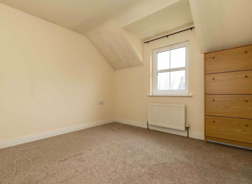 15 Iveagh Court, Blackskull, Dromore, BT25 1SF