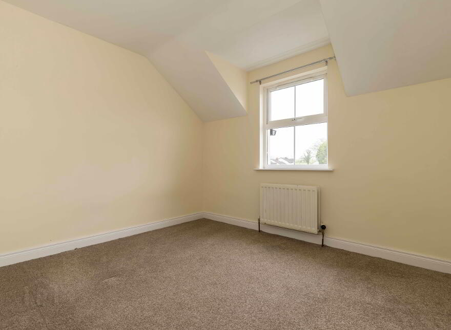 15 Iveagh Court, Blackskull, Dromore, BT25 1SF