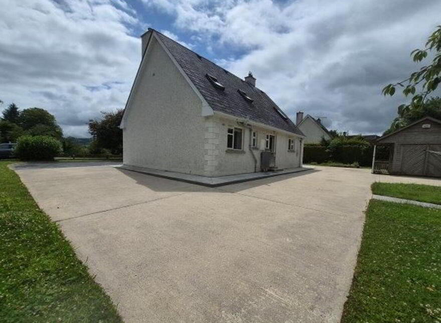 2 Sheela More, Manorhamilton, F91F3P4