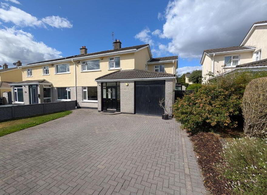13 Pembroke Wood, Passage West, T12W5WR