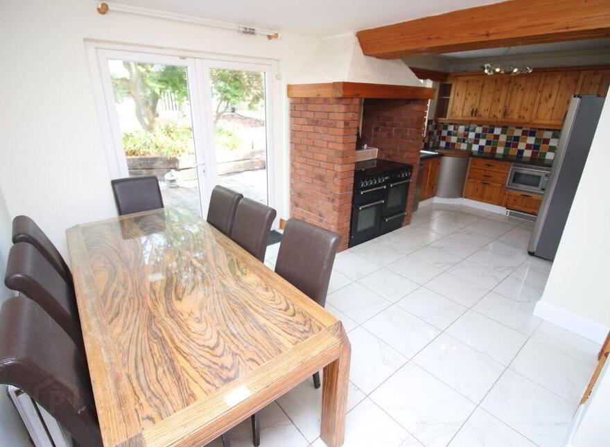 13 Pembroke Wood, Passage West, T12W5WR