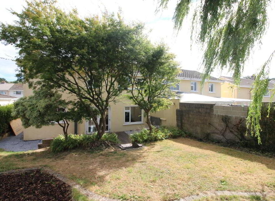 13 Pembroke Wood, Passage West, T12W5WR