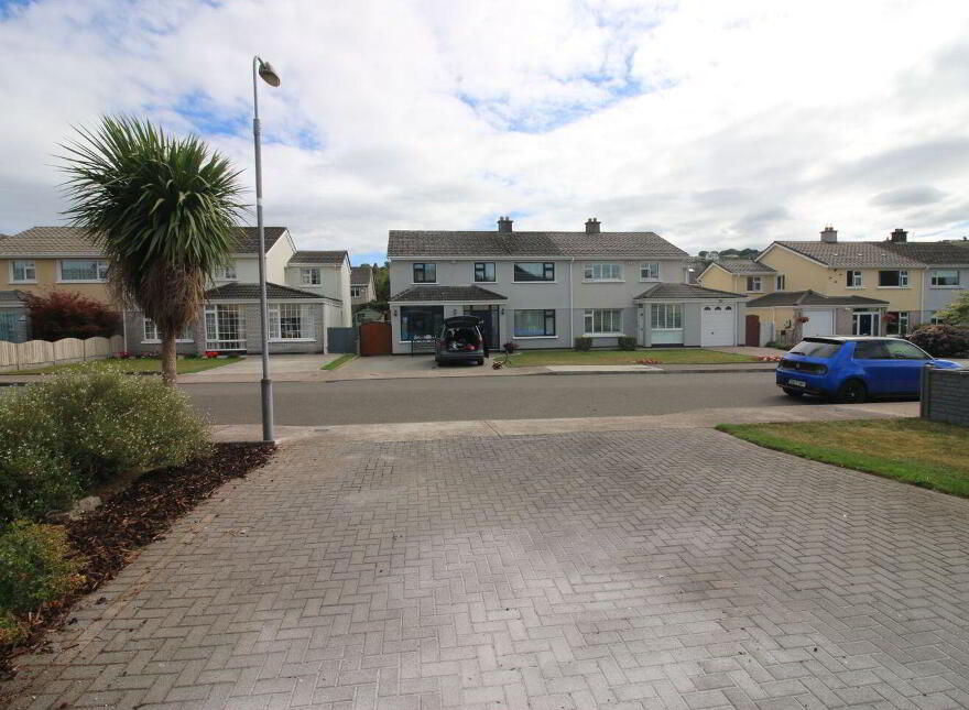 13 Pembroke Wood, Passage West, T12W5WR