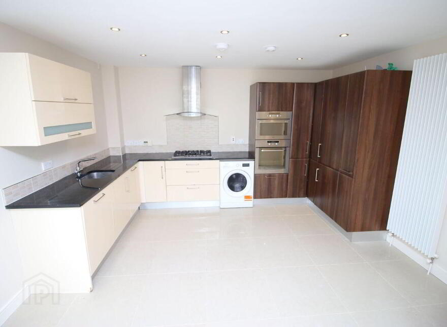 19 Elden, Maryborough Hill, Douglas, T12N5XC