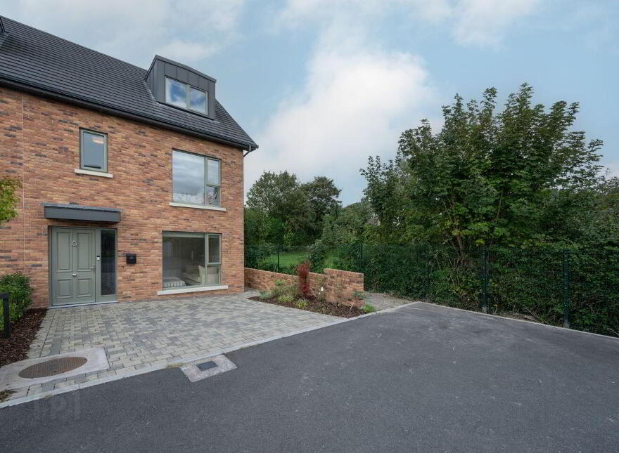 1 Hettyfield Gardens, Hettyfield, Douglas, T12W62K