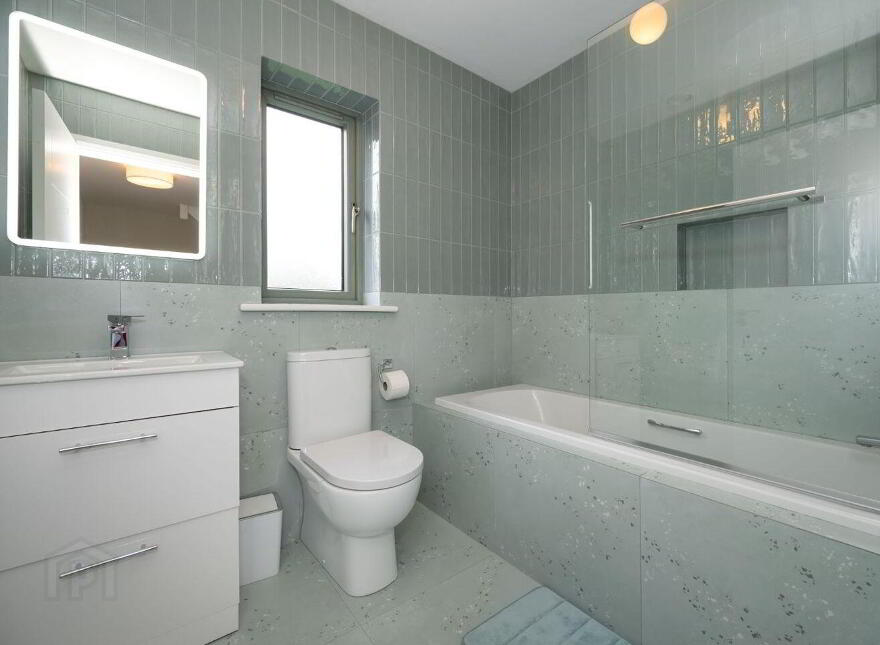 1 Hettyfield Gardens, Hettyfield, Douglas, T12W62K