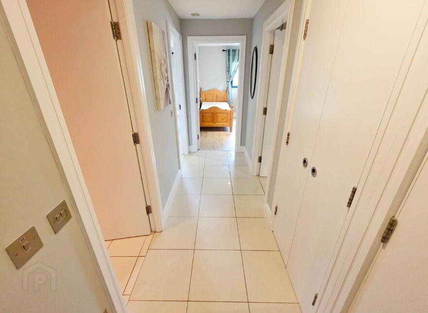 Apartment 81 Cúirt Seoige, Bohermore, H91AK57