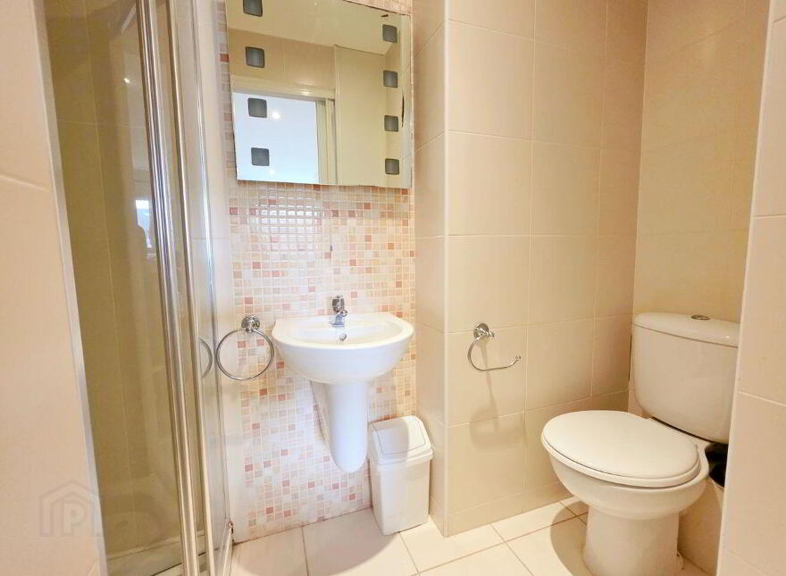 Apartment 81 Cúirt Seoige, Bohermore, H91AK57