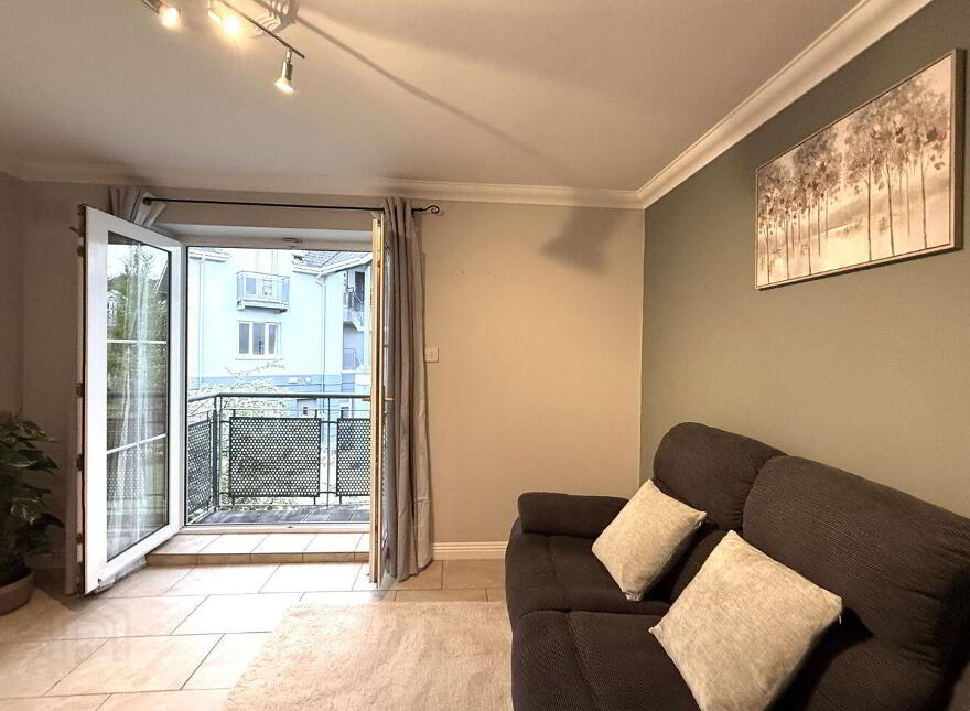 Apartment 8 Esker Glenn, Dublin Road, Athlone, N37KC03