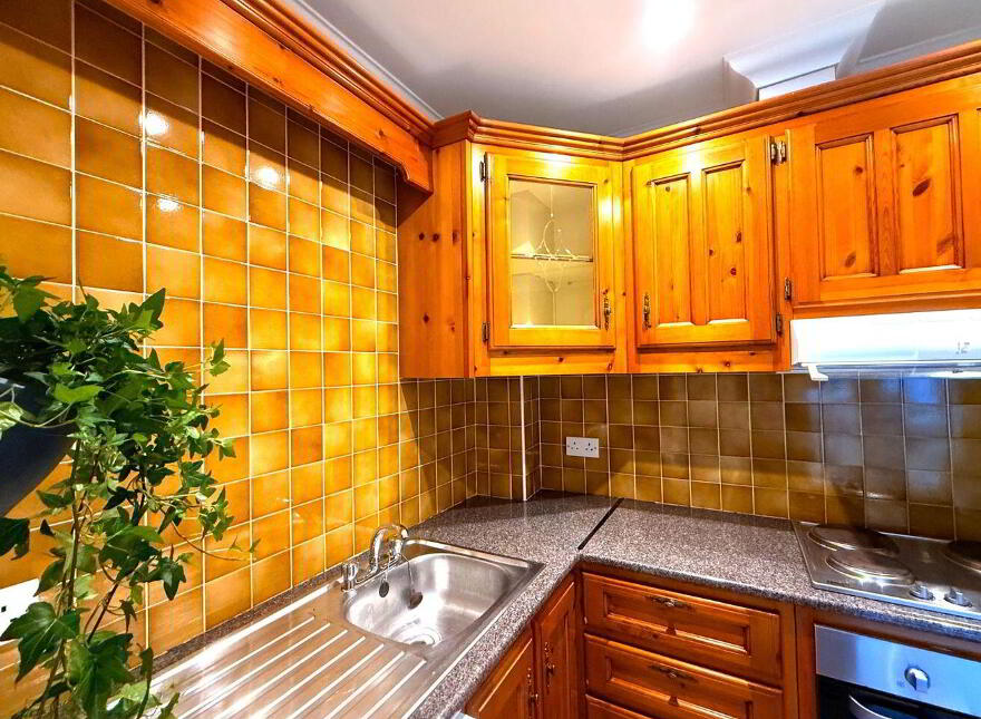 Apartment 8 Esker Glenn, Dublin Road, Athlone, N37KC03
