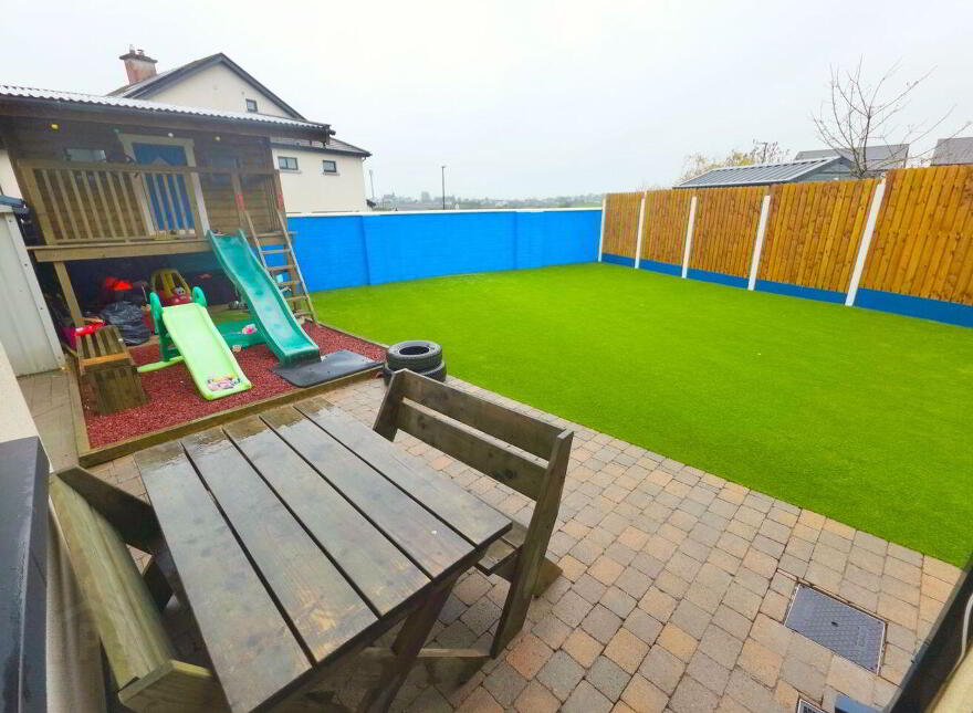 Ashthorn Avenue, Headford, H91D57V