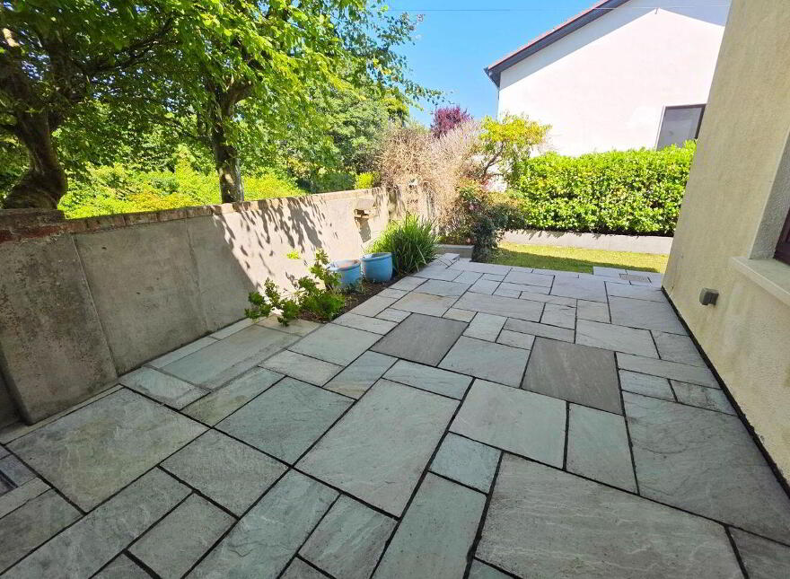 1 Rivendell, Highfield Park, Taylor's Hill, H91K3VR