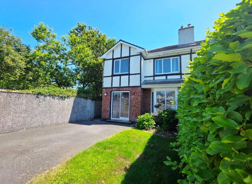 66 Slí Na Sruthán, Clybaun Road, Clybaun, H91W3RP photo
