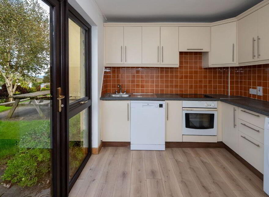11 Carleton Village, Golf Links Road, Youghal, P36DA03