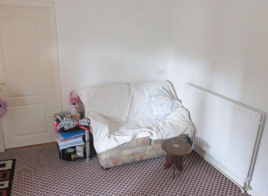 16 Castle Grove, Clondalkin, Clondalkin, D22X068