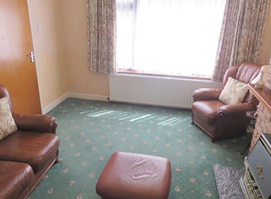 67 Saint John's Park East, Clondalkin, Clondalkin, D22X4E2