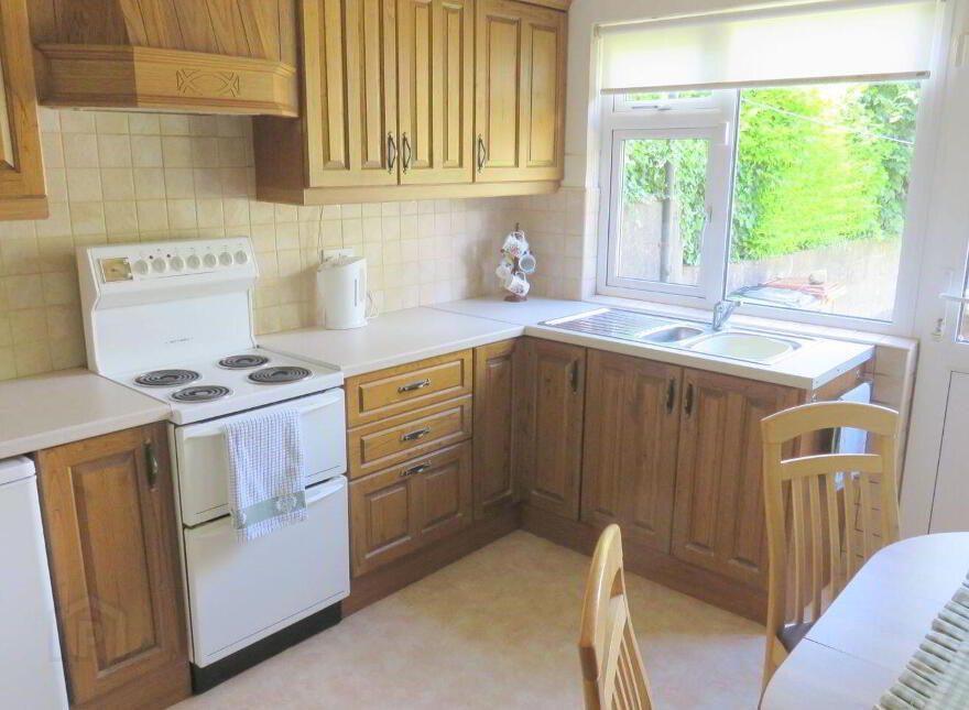 67 Saint John's Park East, Clondalkin, Clondalkin, D22X4E2