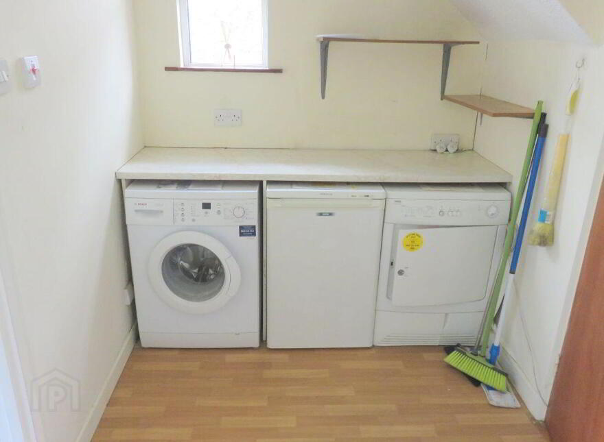 67 Saint John's Park East, Clondalkin, Clondalkin, D22X4E2