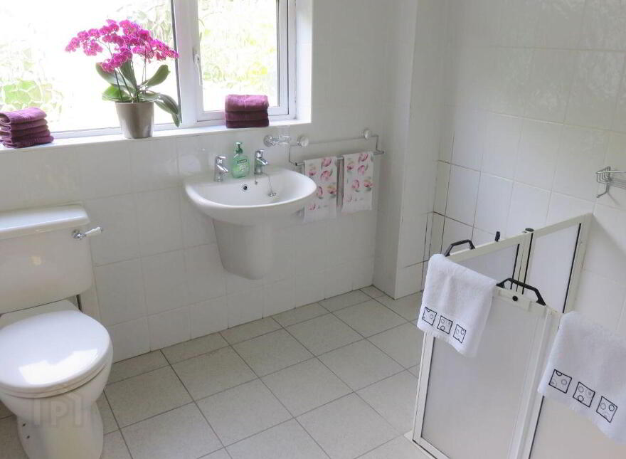 67 Saint John's Park East, Clondalkin, Clondalkin, D22X4E2