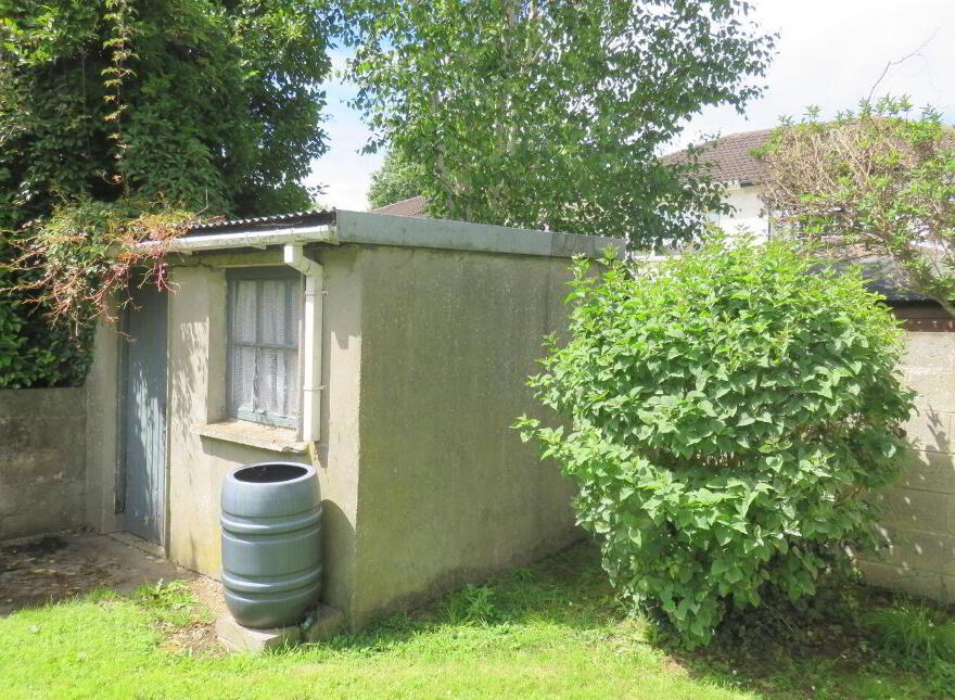 67 Saint John's Park East, Clondalkin, Clondalkin, D22X4E2