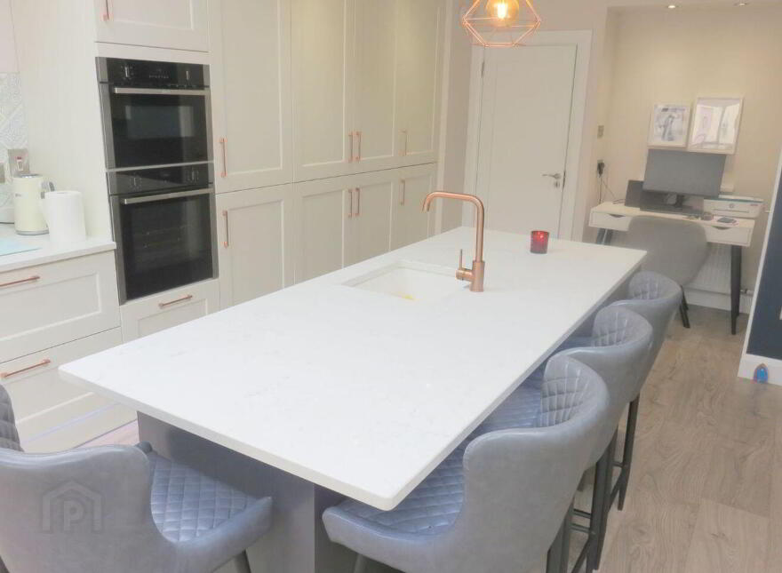 202 Palmerstown Woods, Clondalkin, Clondalkin, D22T181