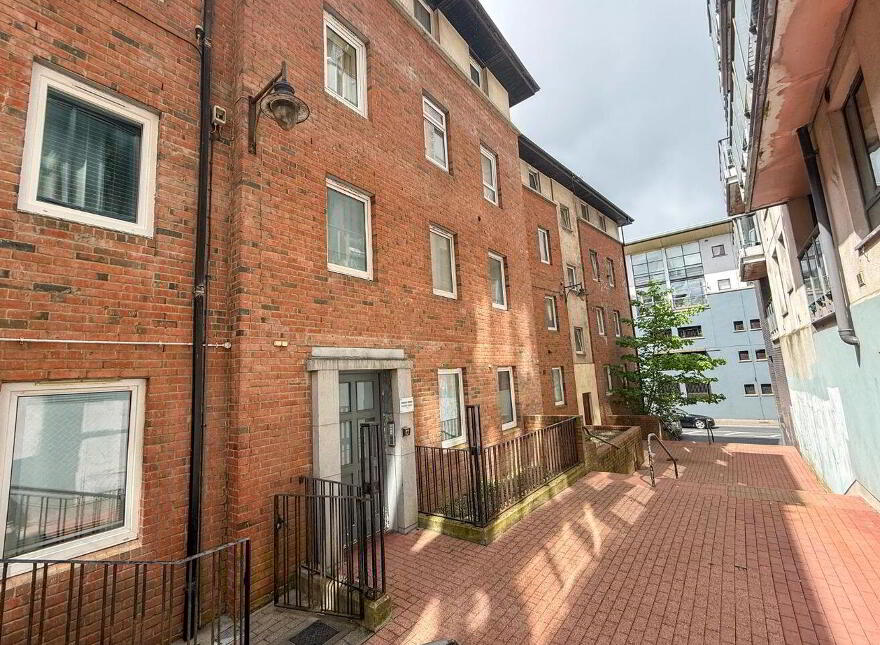 Apartment 4 Crosley House Crosley Row, Limerick City Centre, V94H274 photo